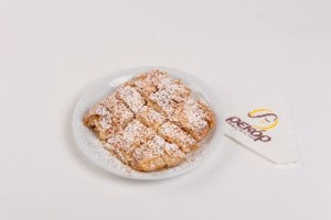 Μπουγάτσα Κρέμα